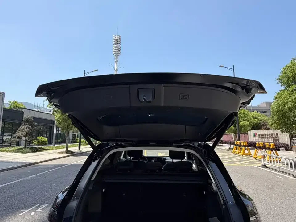 Hongqi Hongqi HS5