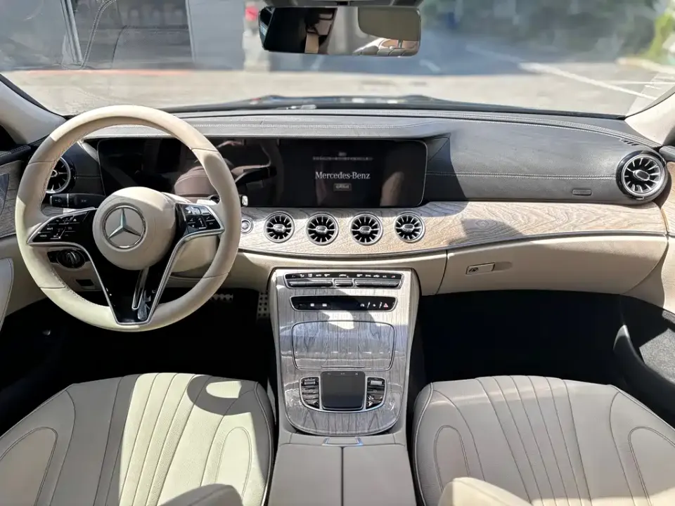 Mercedes-Benz CLS