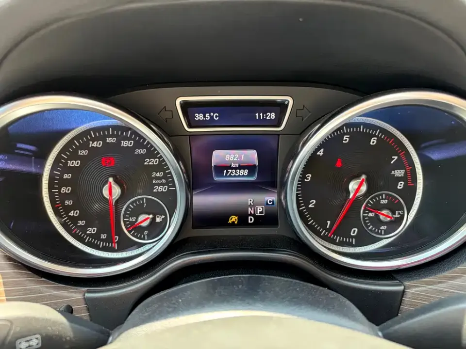 Mercedes-Benz GLE (Import)