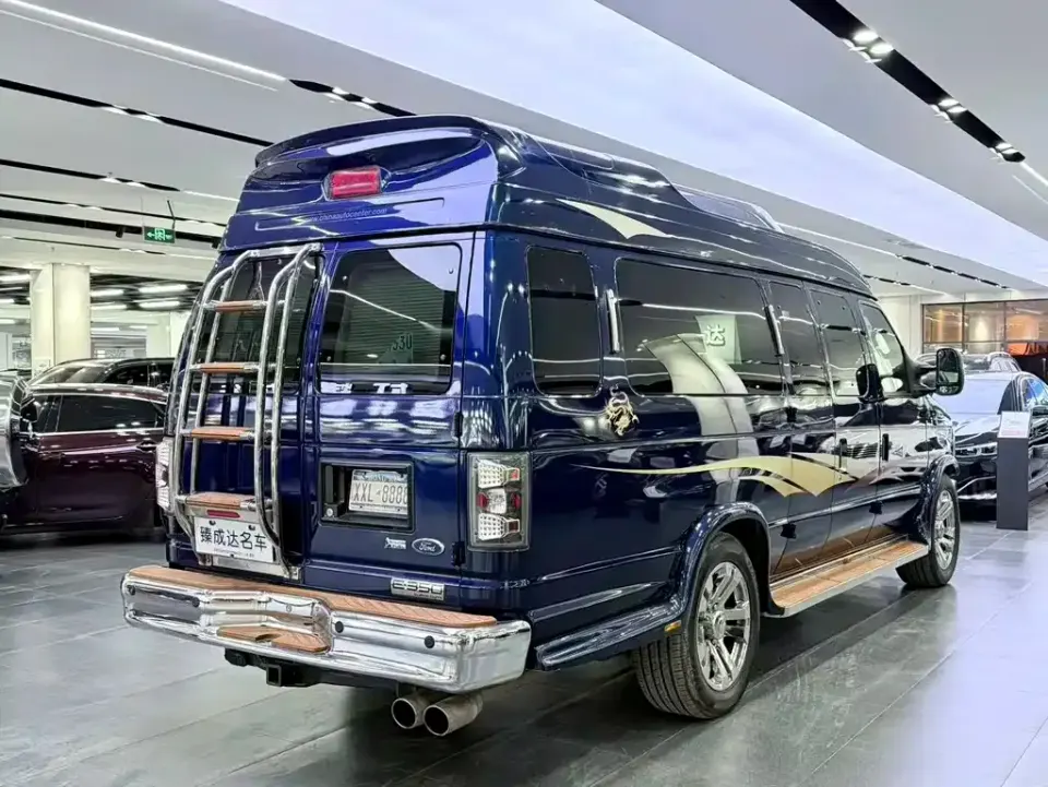 Ford E350