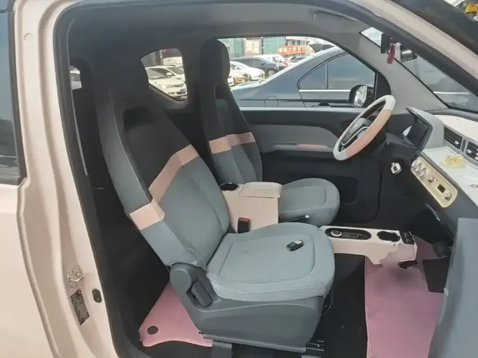 Wuling MINIEV
