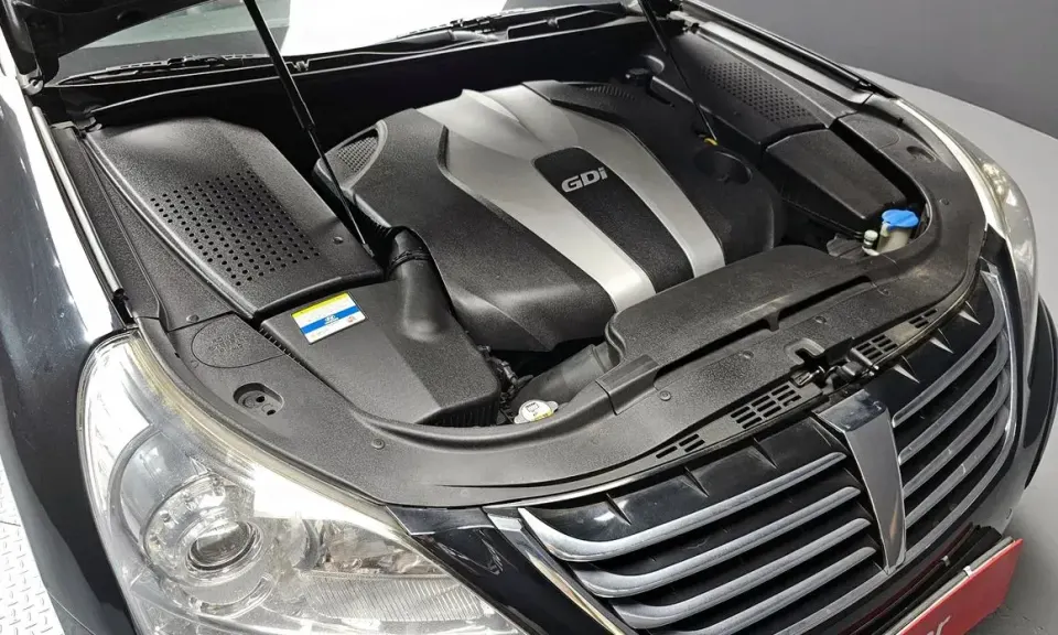 Hyundai Equus
