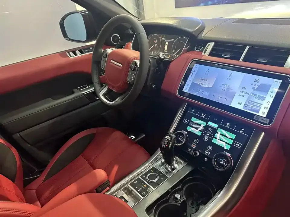 Land Rover Sport