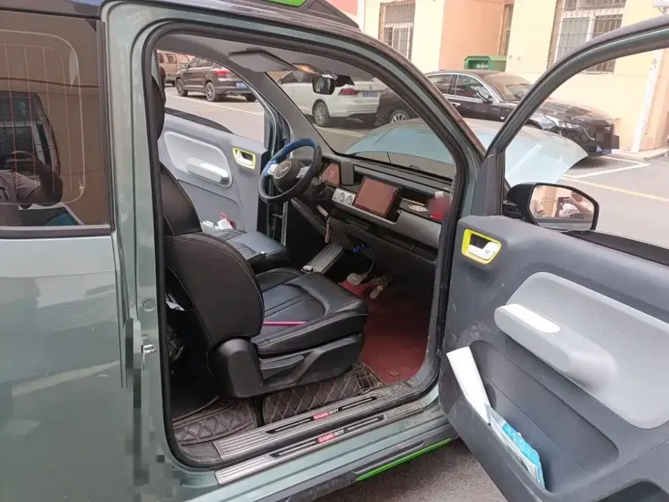 Wuling MINIEV