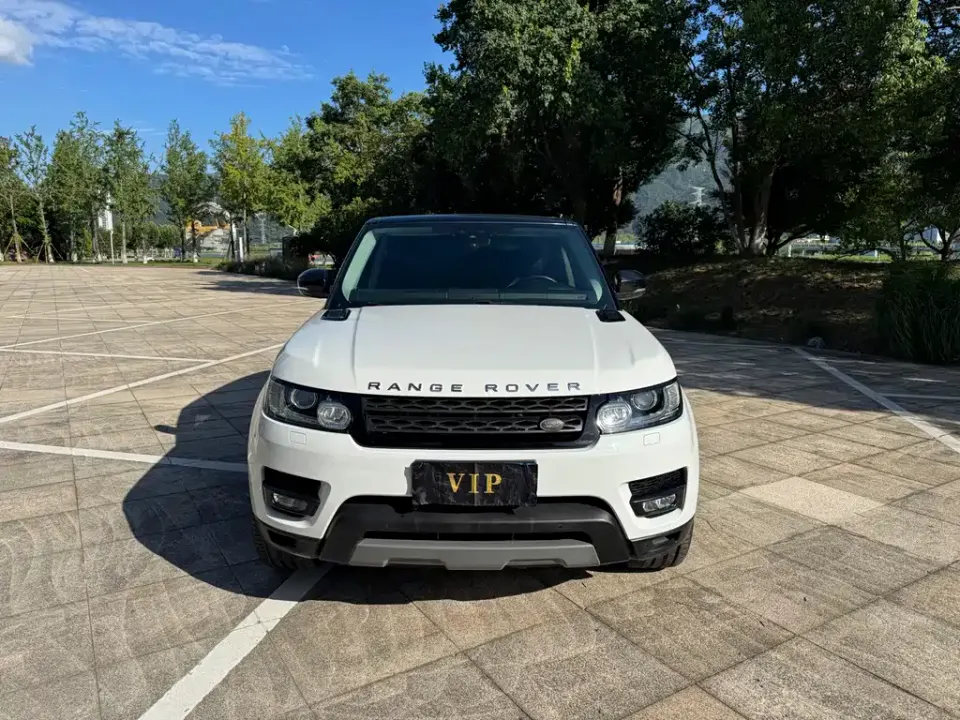 Land Rover Sport