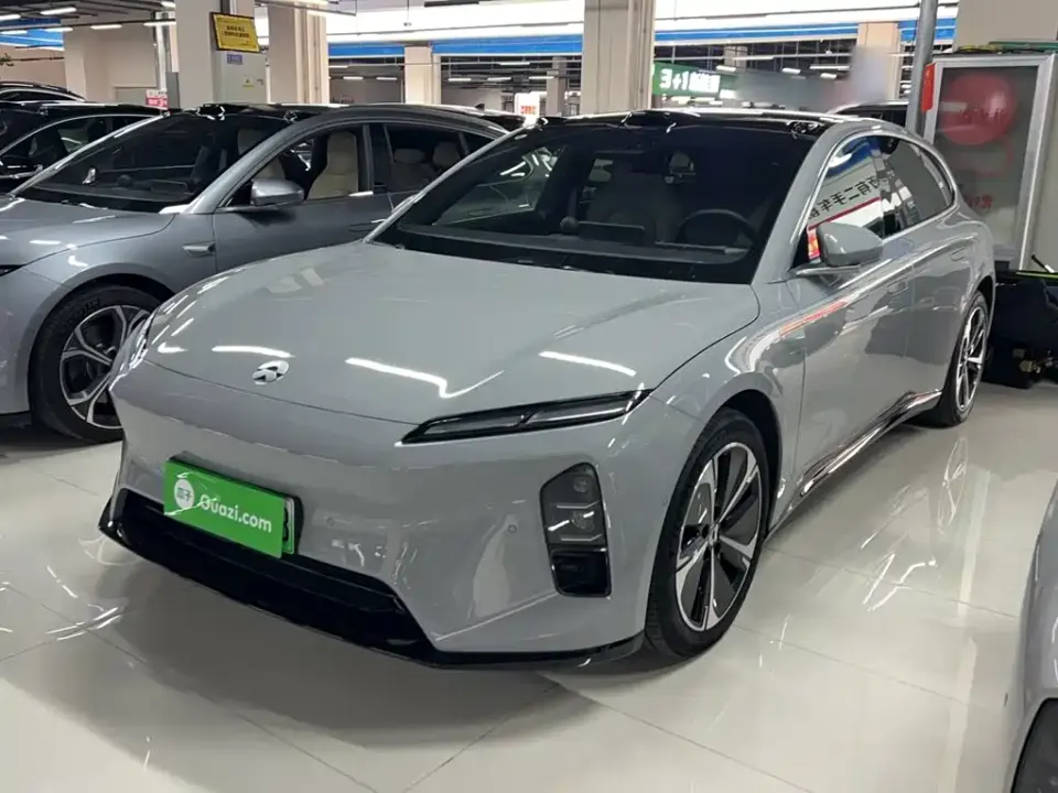 Nio ET5T
