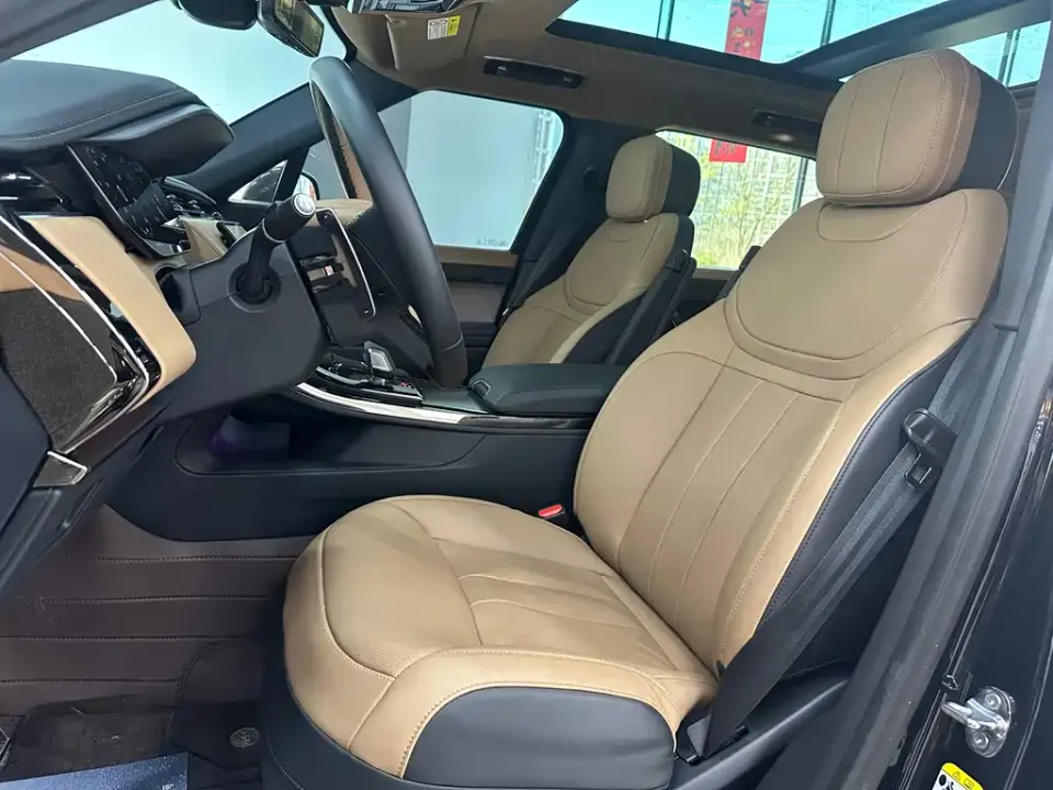 Land Rover Sport