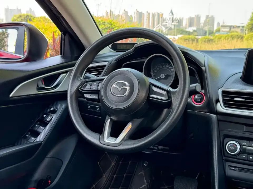 Mazda 3 Axela