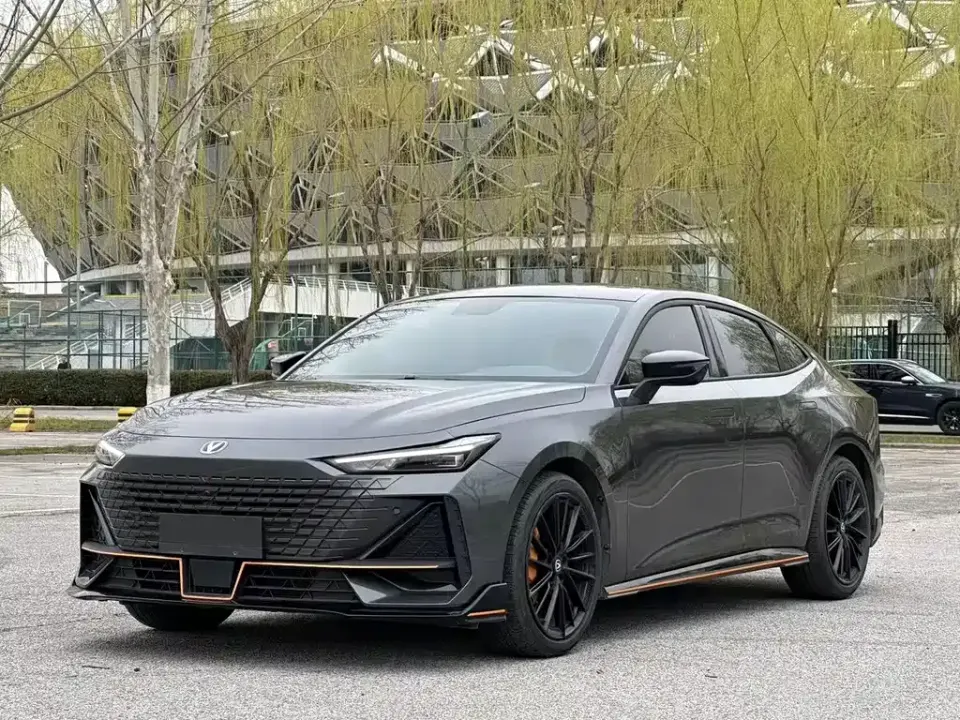 Changan UNI-V