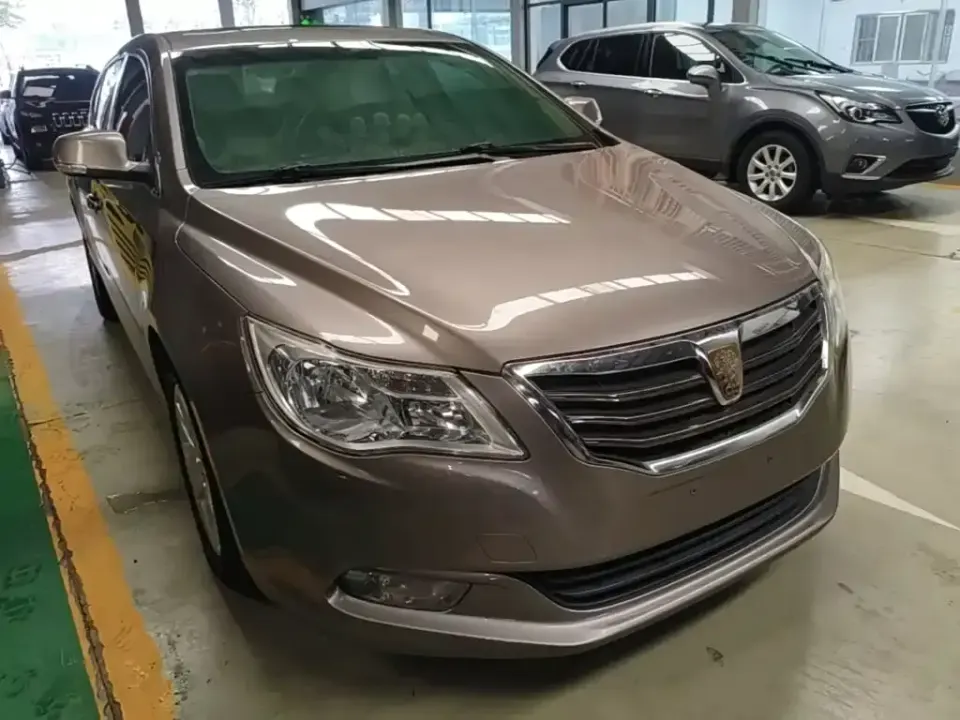 Roewe 950