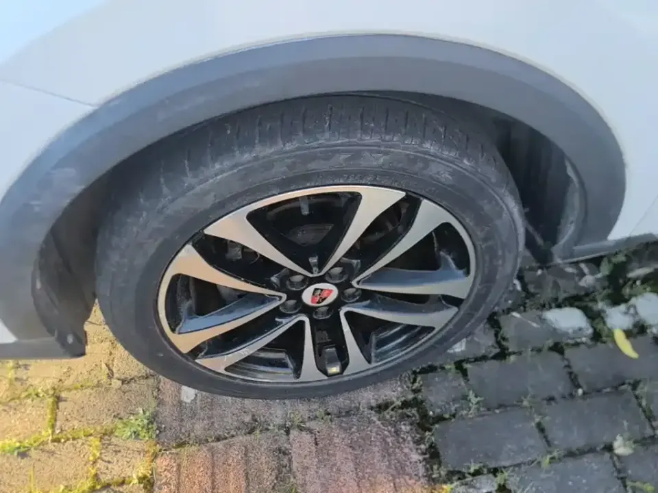 Roewe RX3