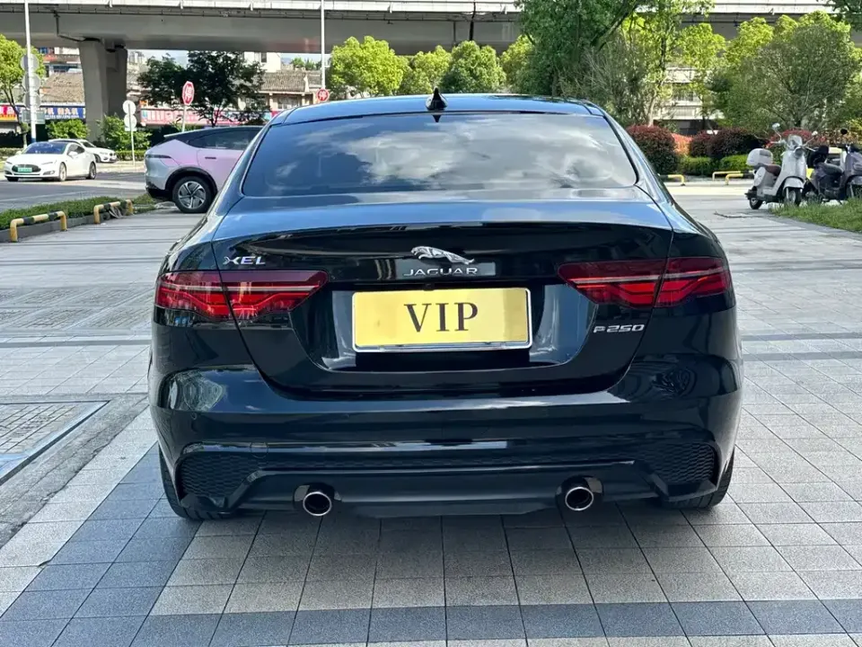 Jaguar XEL
