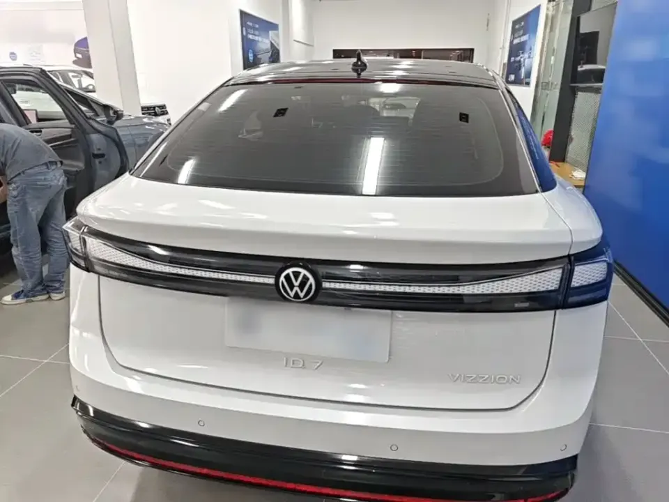 Volkswagen ID.7 VIZZION