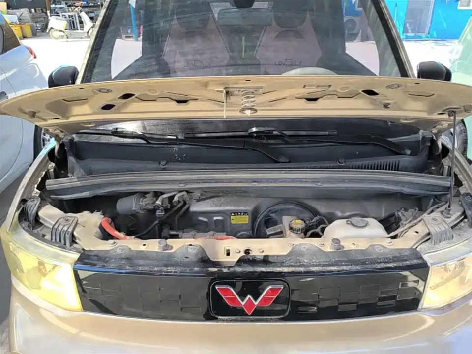 Wuling MINIEV