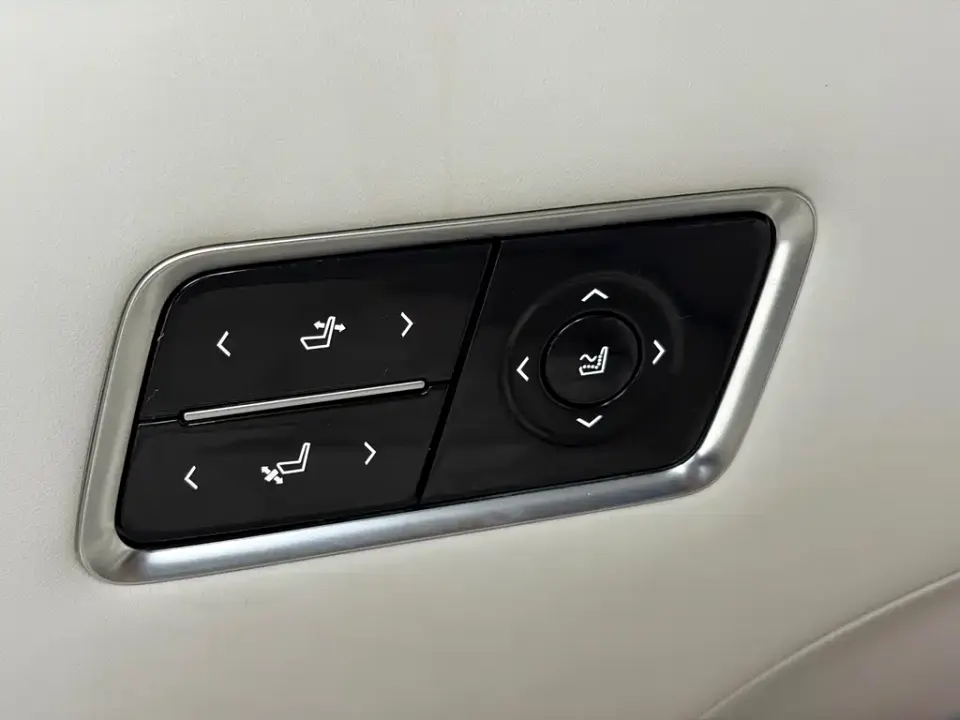 Buick GL8 Hybrid