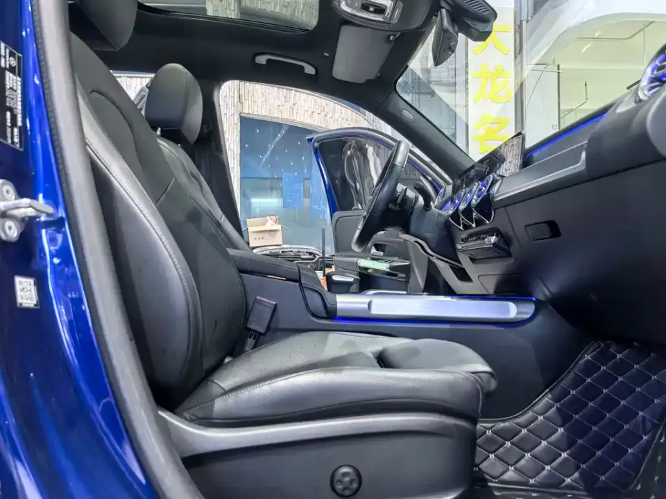 Mercedes-Benz GLB