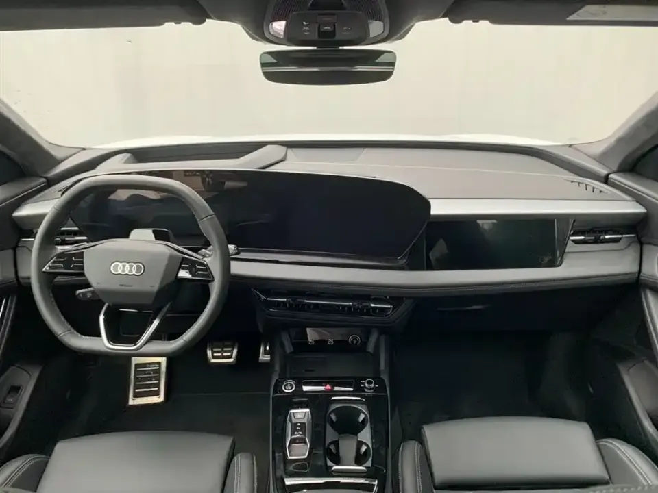 Audi Q6L e-tron