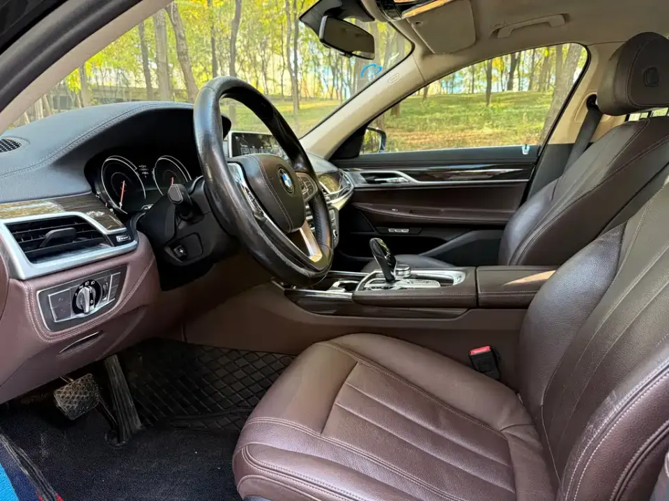 BMW 7-Series