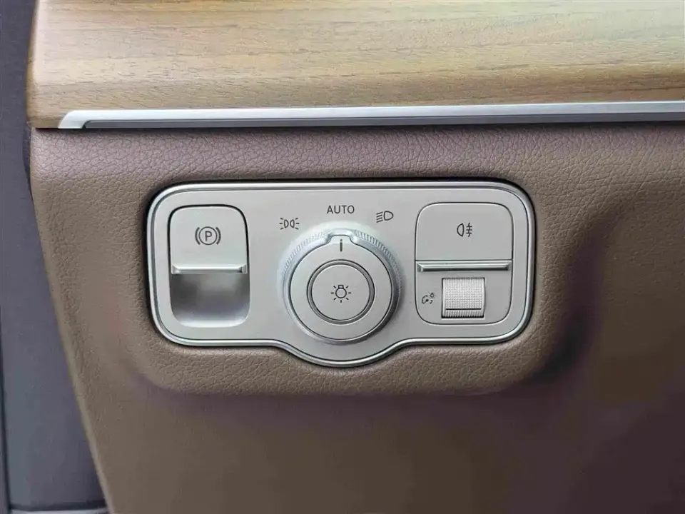 Mercedes-Benz GLE New Energy