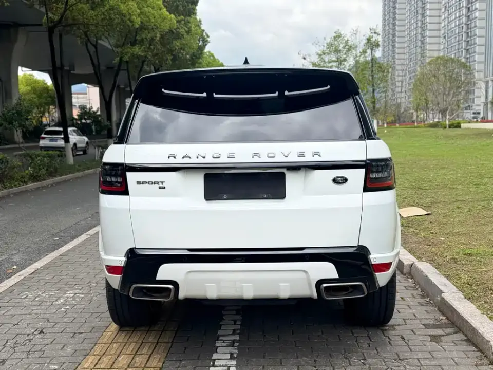 Land Rover Sport