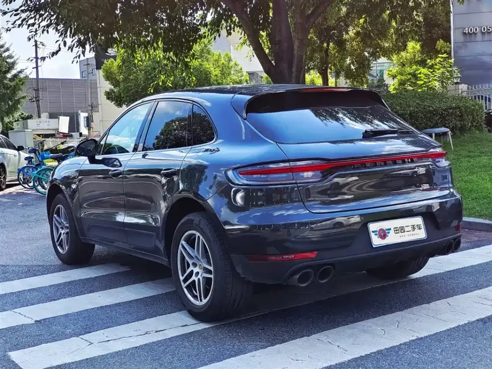 Porsche Macan