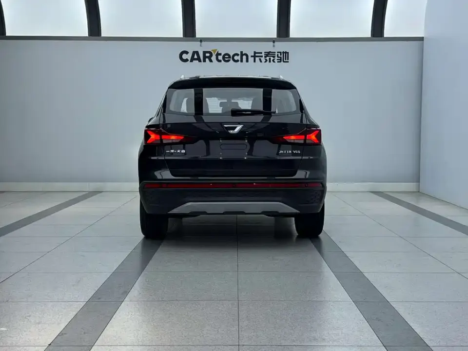 Jetta VS5