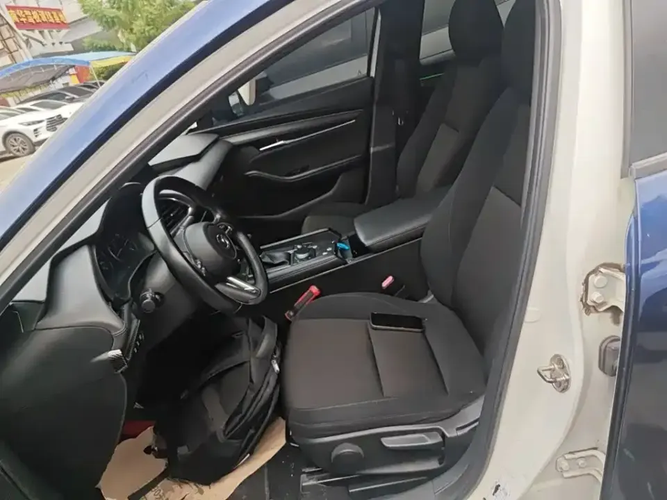 Mazda 3 Axela