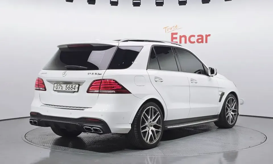 Mercedes-Benz GLE-Class