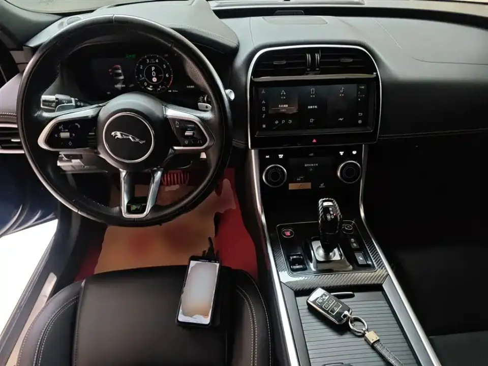 Jaguar XEL