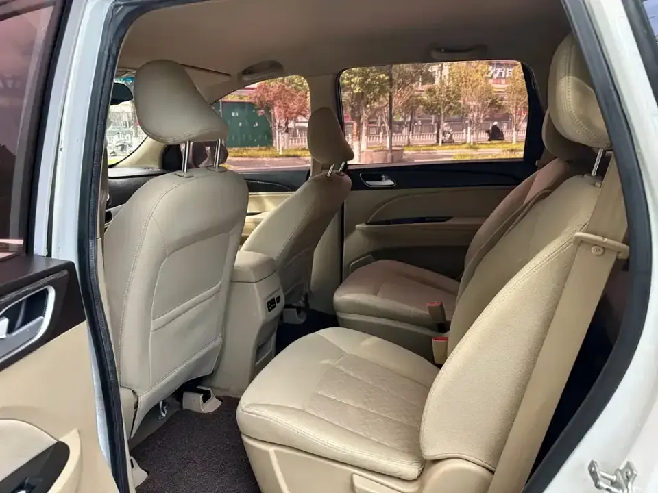 Baojun 730