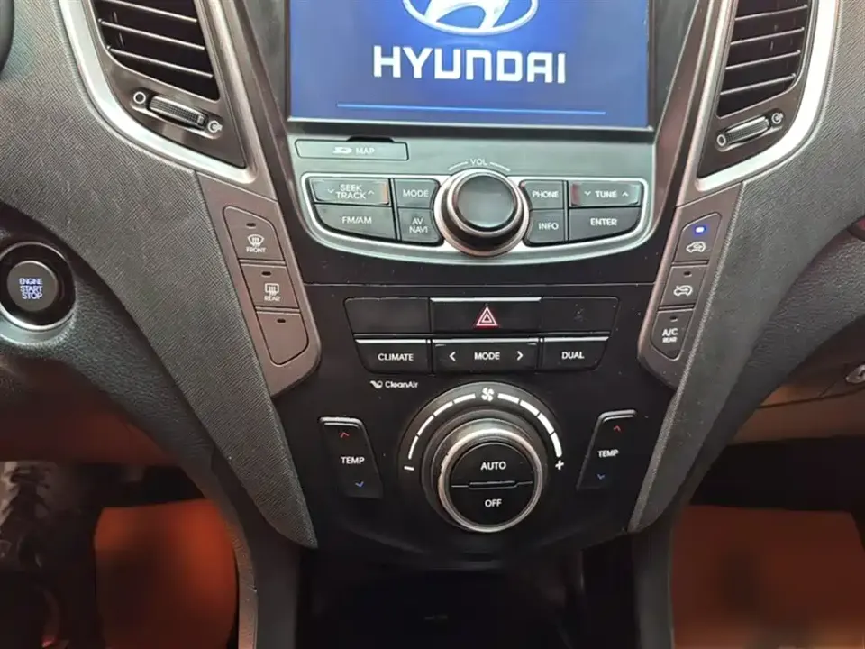 Hyundai Santa Fe