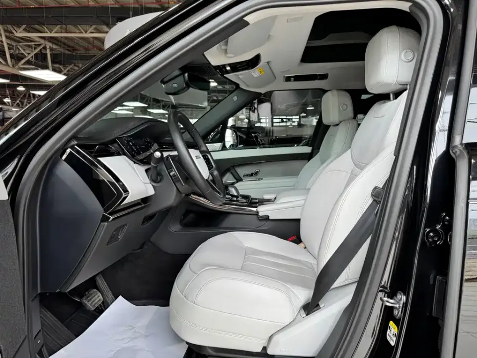 Land Rover Sport