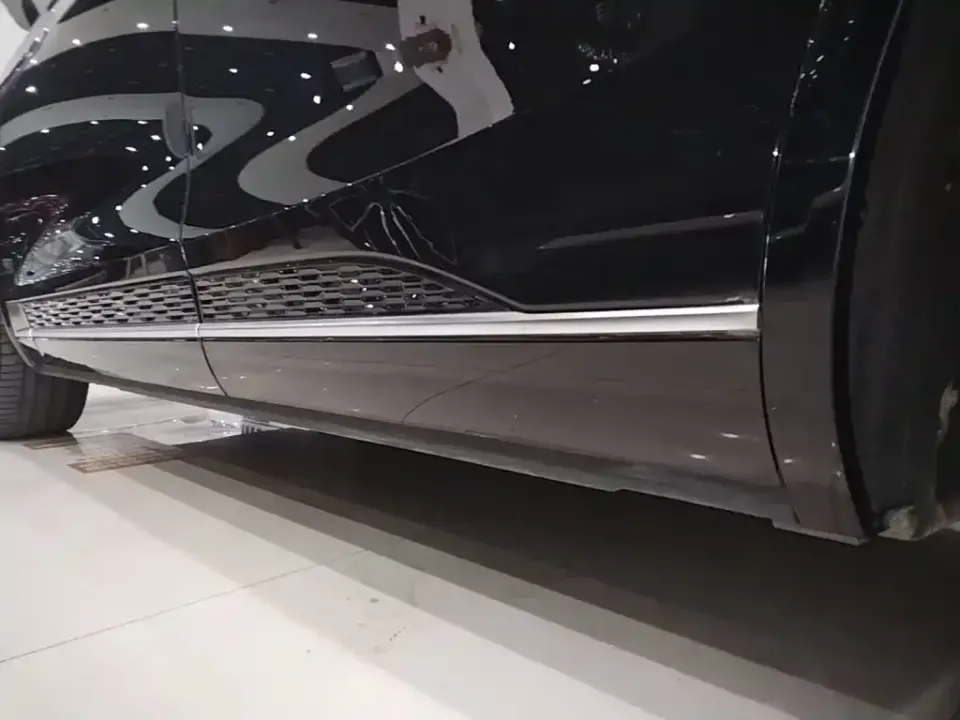 Hongqi Hongqi E-HS9