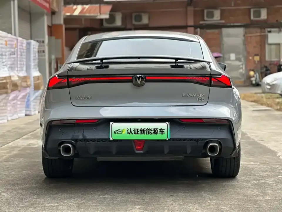 Changan UNI-V iDD