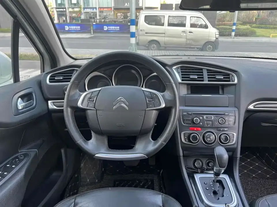 Citroen C4L