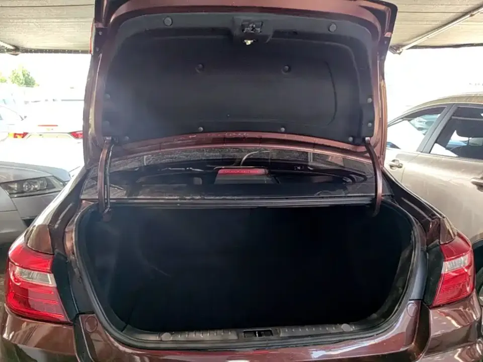 Geely Vision