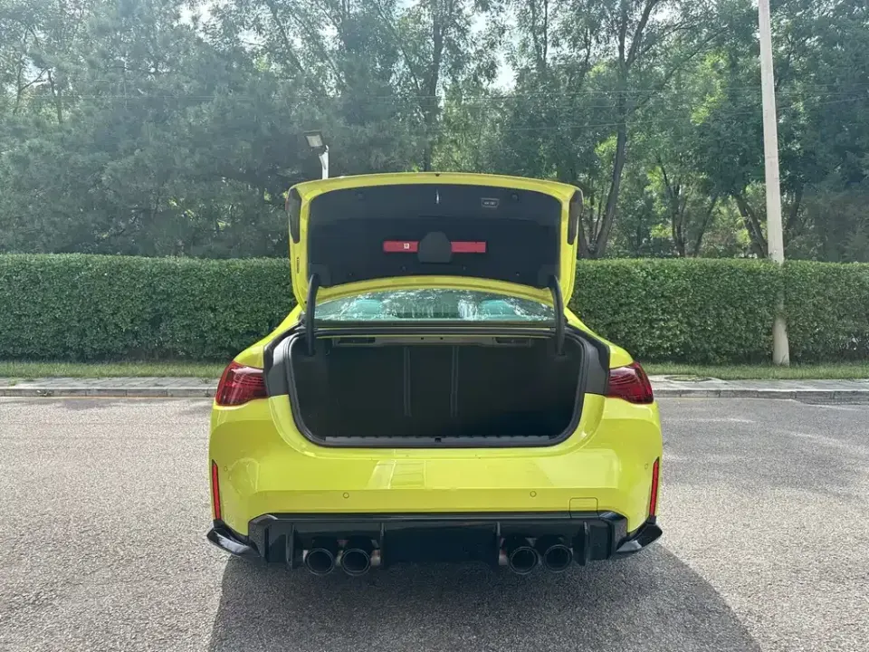 BMW M4