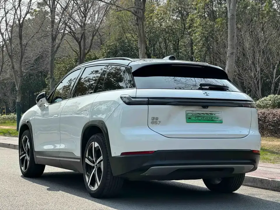 Nio ES7