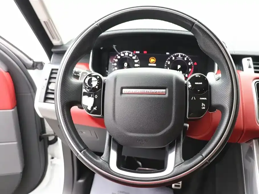 Land Rover Sport
