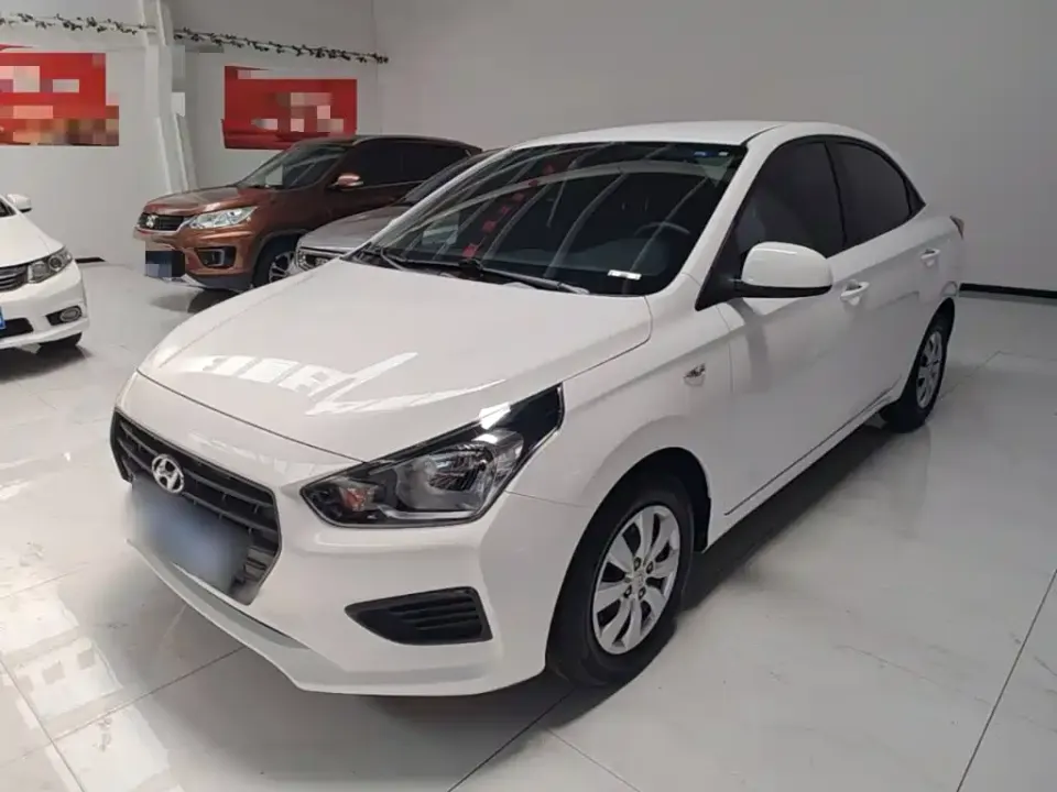 Hyundai Verna