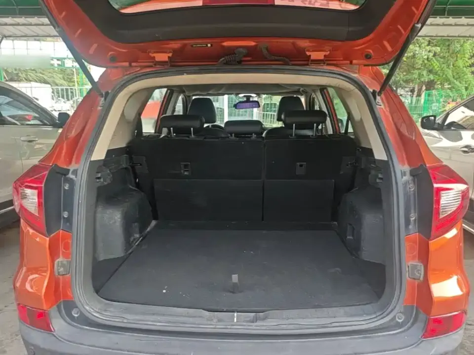 BYD Song