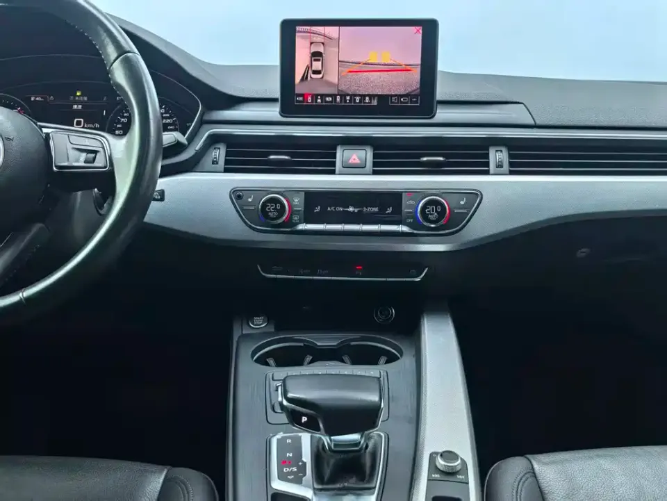 Audi A5 (Import)