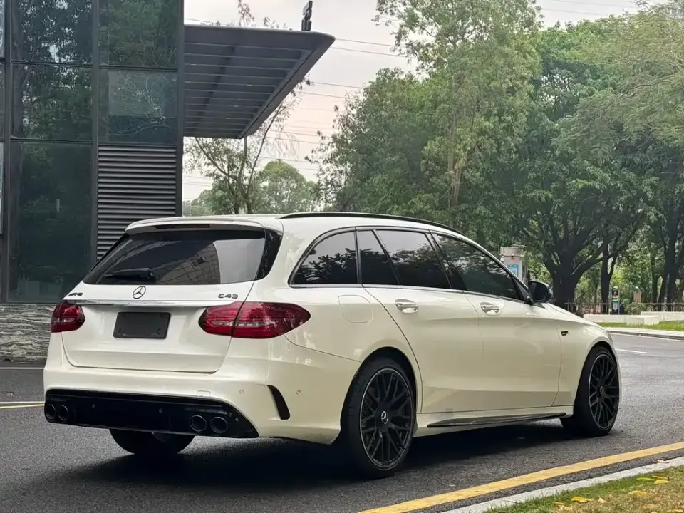 Mercedes-Benz C-Class AMG