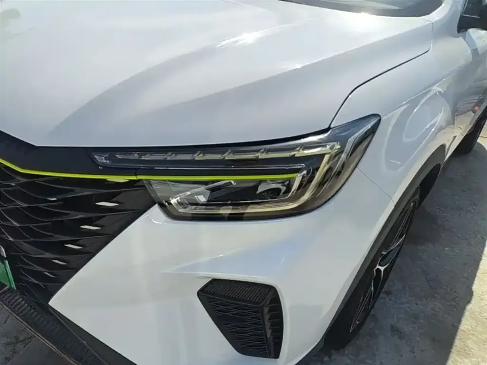 Roewe RX5 New Energy