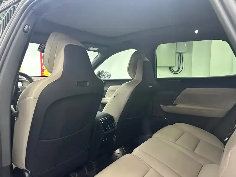 Volvo XC70 PHEV