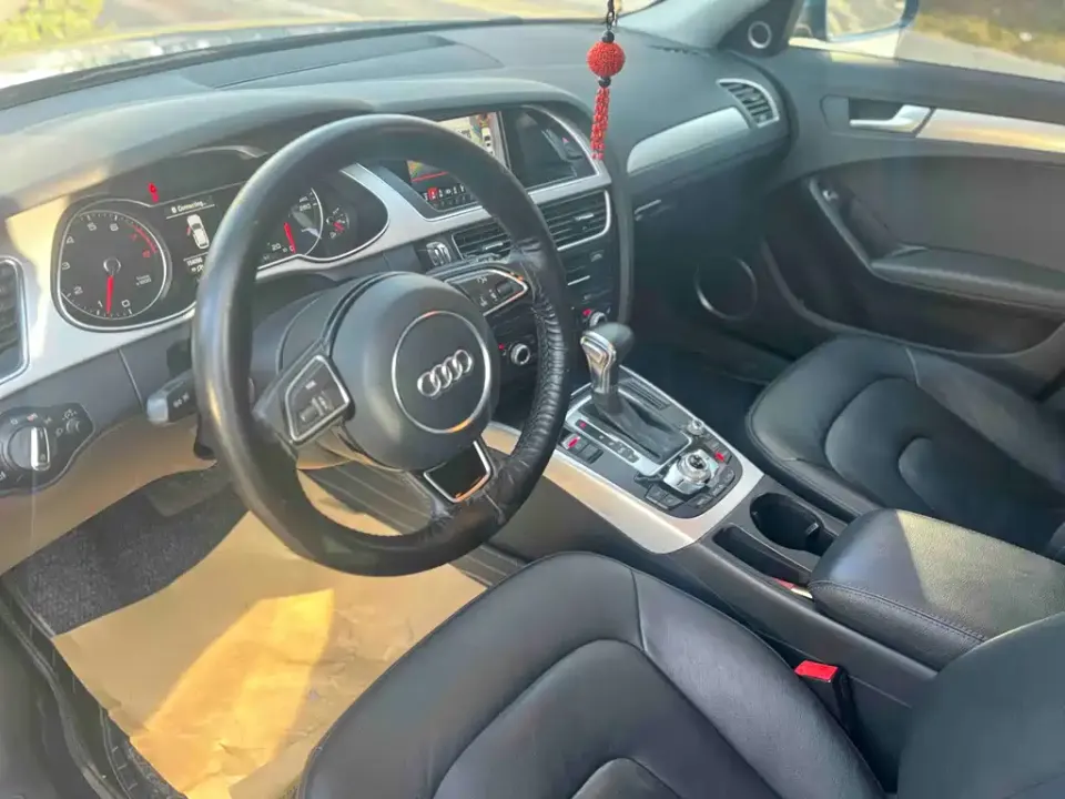 Audi A4 (Import)