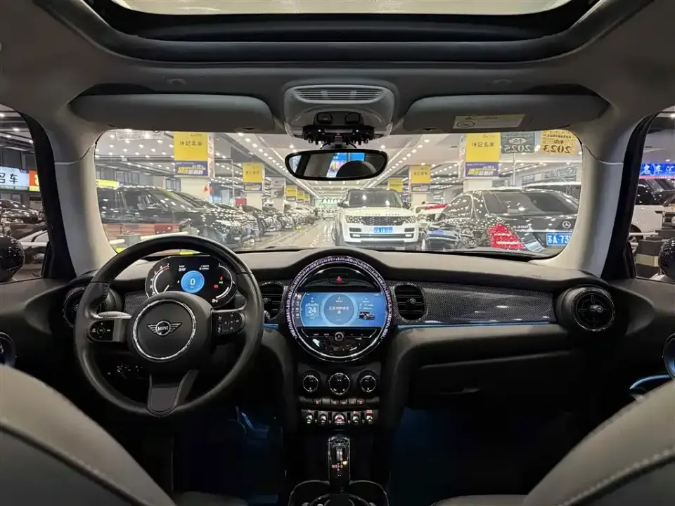 MINI Mini