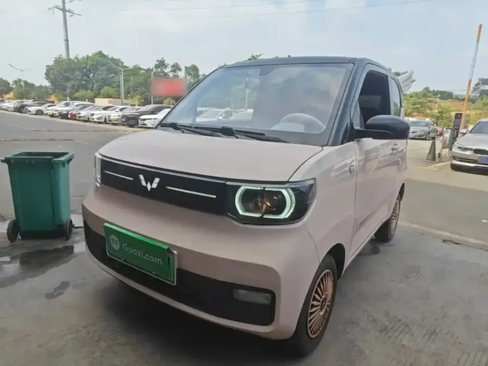 Wuling MINIEV