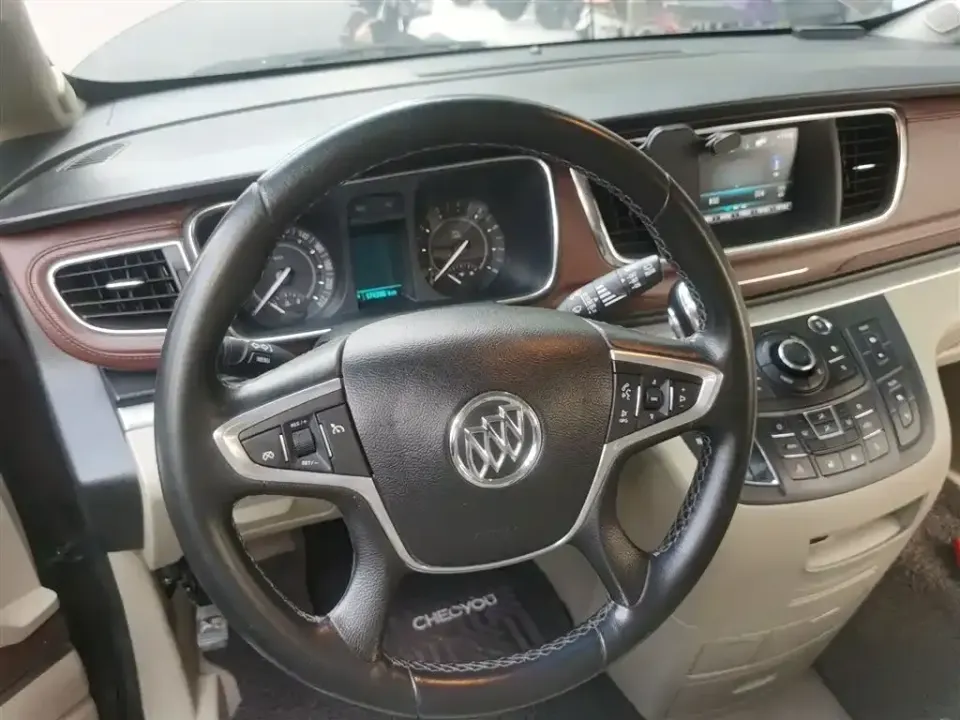 Buick GL8
