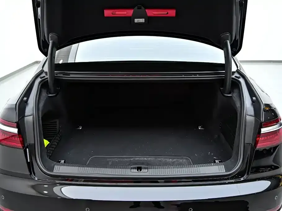 Audi A8 New Energy